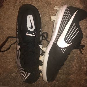 Womens softball cleats